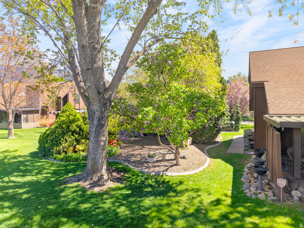 48 N WHITE BARN DR Pleasant View, UT 84414