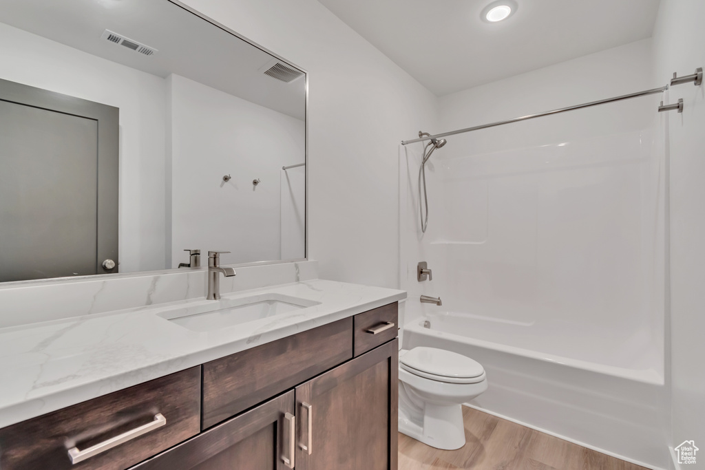 Photo 19 for MLS #2096917 at 1352 N 1440 East #21