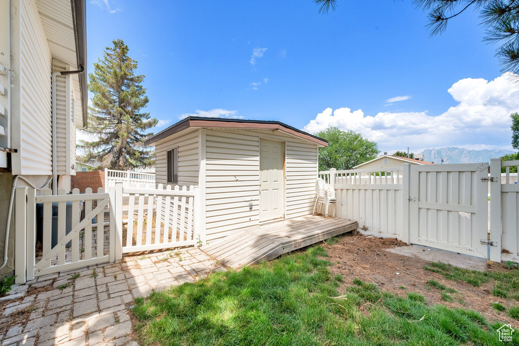 1481 W BLUEMONT DR Murray, UT 84123