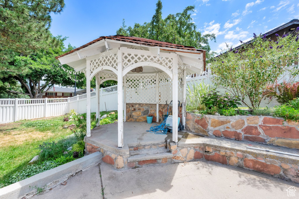 1481 W BLUEMONT DR Murray, UT 84123