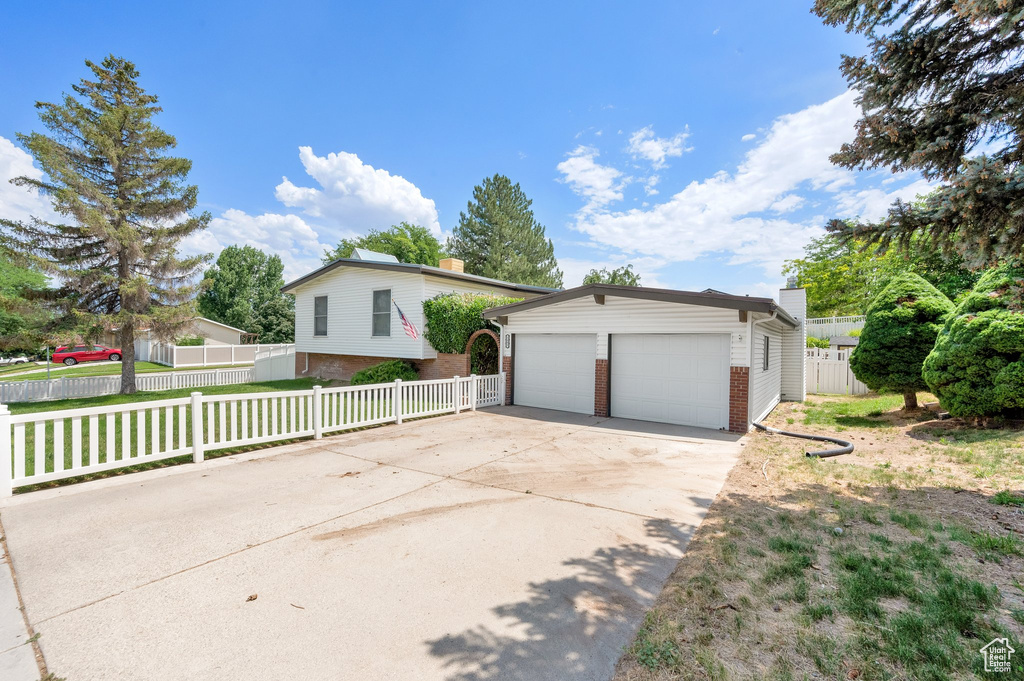 1481 W BLUEMONT DR Murray, UT 84123