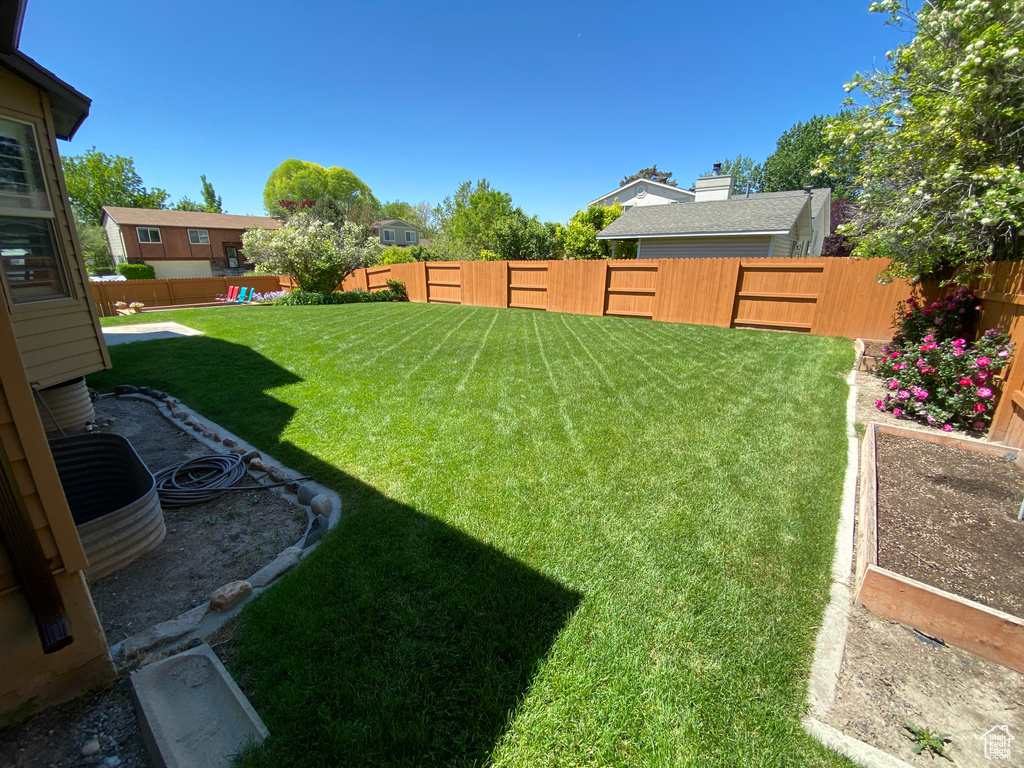 6690 S 3270 W West Jordan, UT 84084