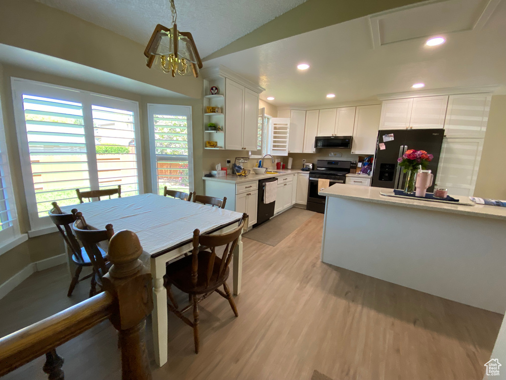 6690 S 3270 W West Jordan, UT 84084