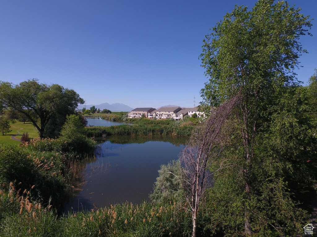1959 W GOLDEN POND WAY Orem, UT 84059