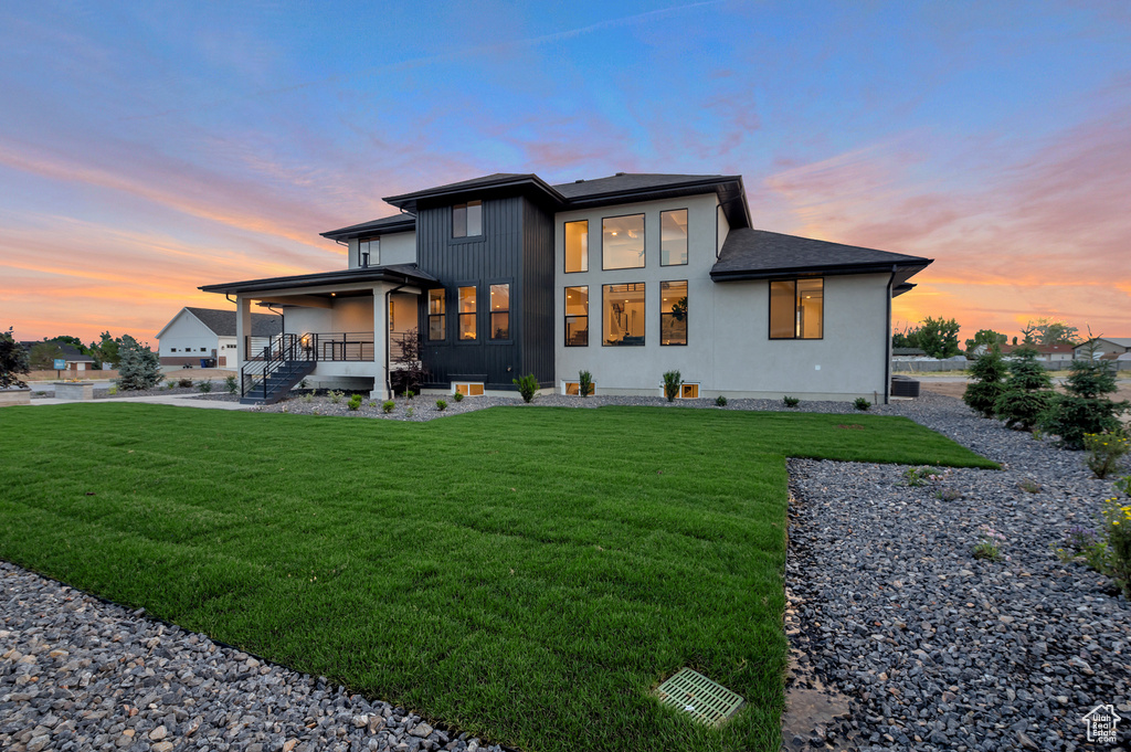 165 S FARMHOUSE CIR Kaysville, UT 84037