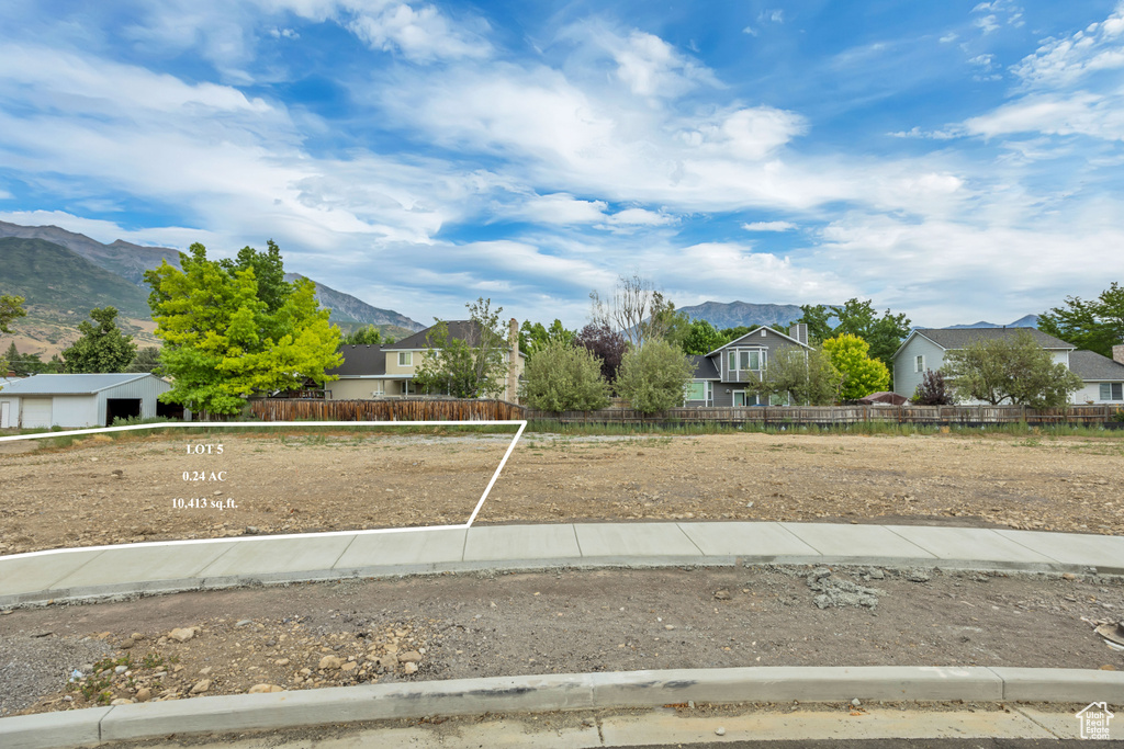 1542 N 275 W Orem, UT 84057
