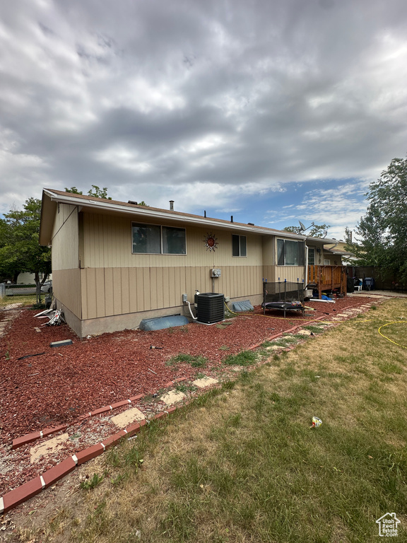4875 W HELLAS DR West Valley City, UT 84120