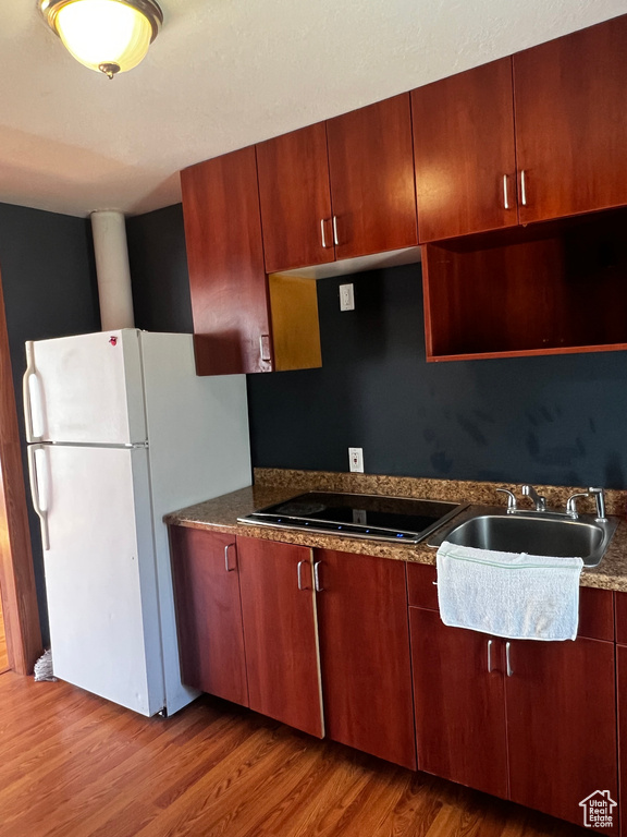 1145 S NAVAJO ST Salt Lake City, UT 84104