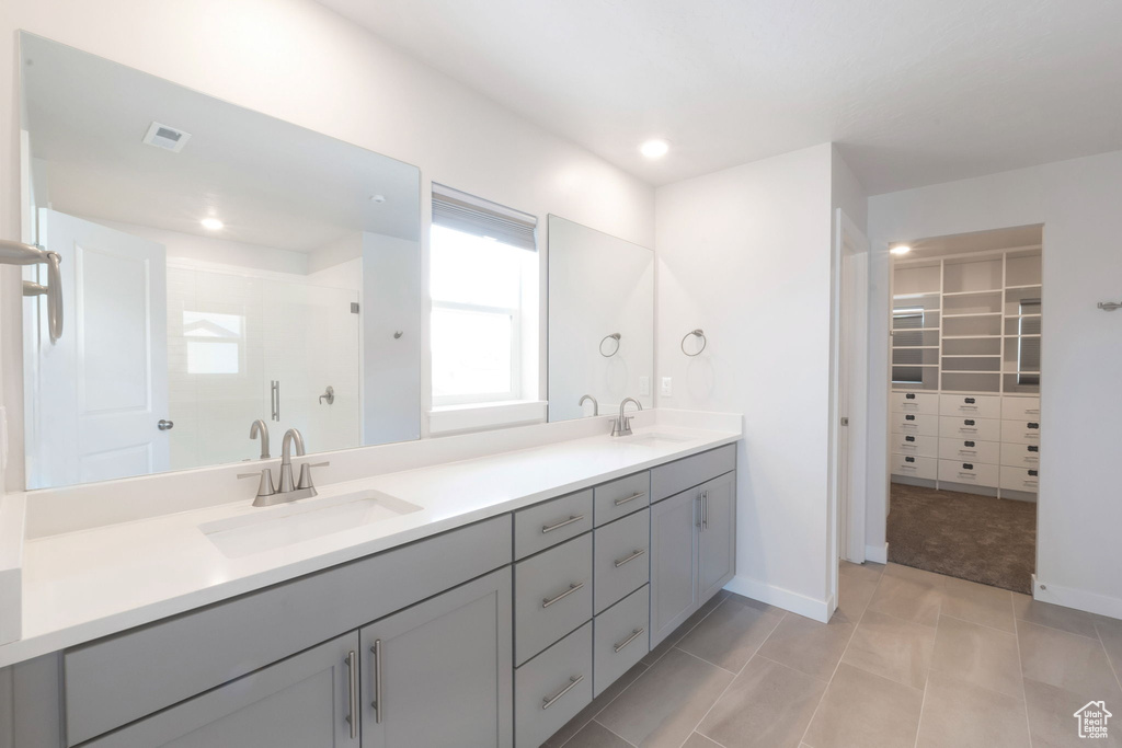256 W THISTLE DR Saratoga Springs, UT 84045