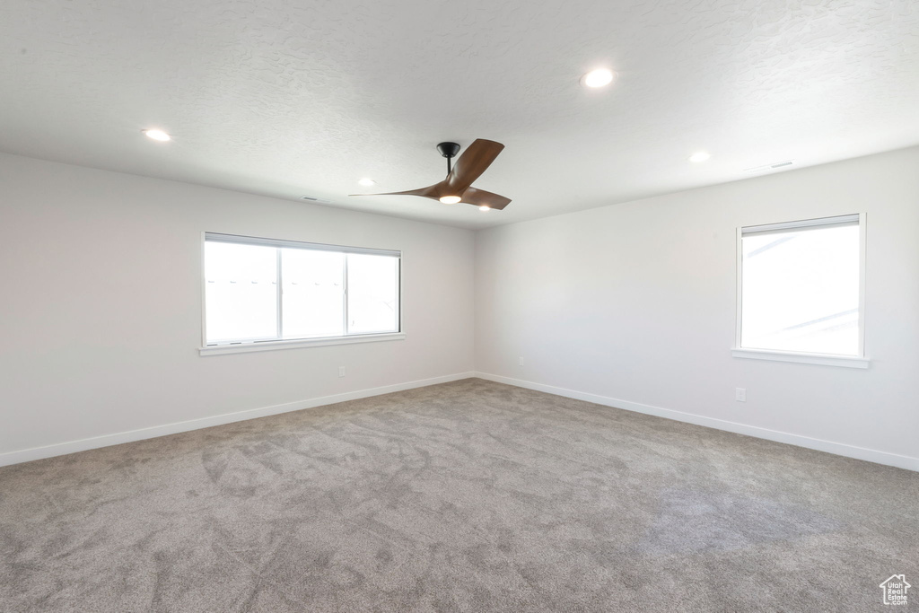 256 W THISTLE DR Saratoga Springs, UT 84045