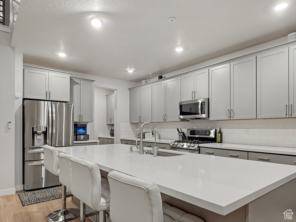256 W THISTLE DR Saratoga Springs, UT 84045