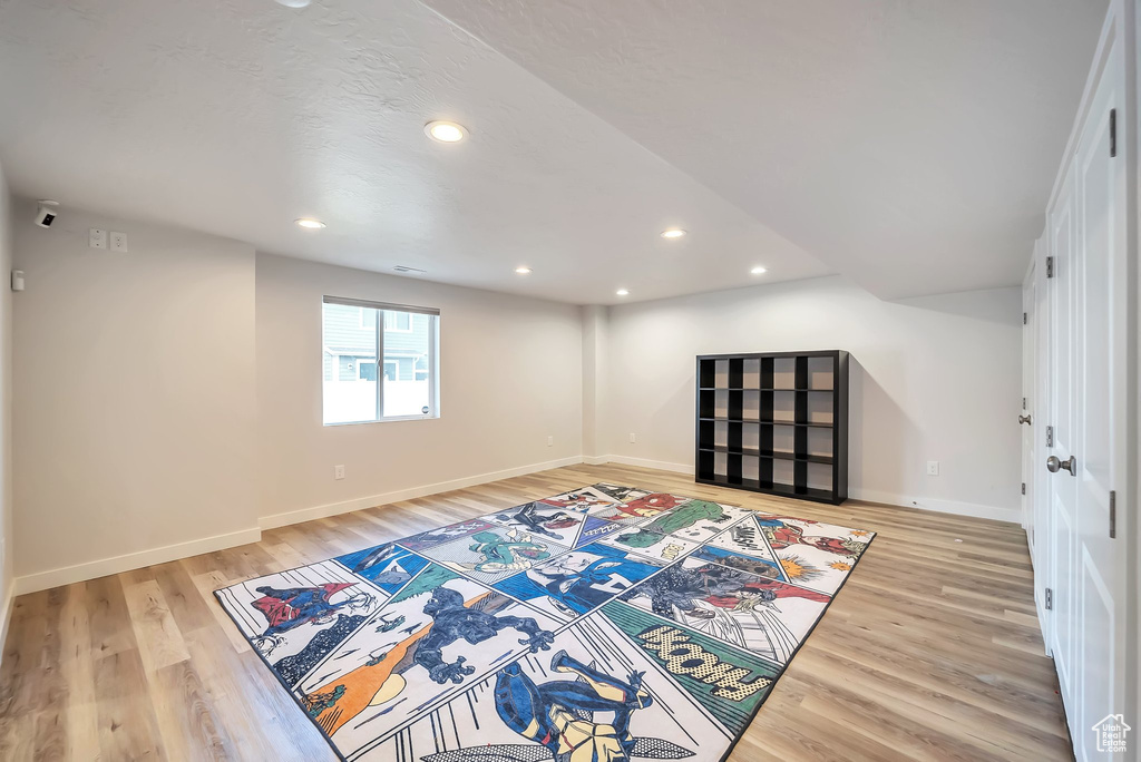 256 W THISTLE DR Saratoga Springs, UT 84045