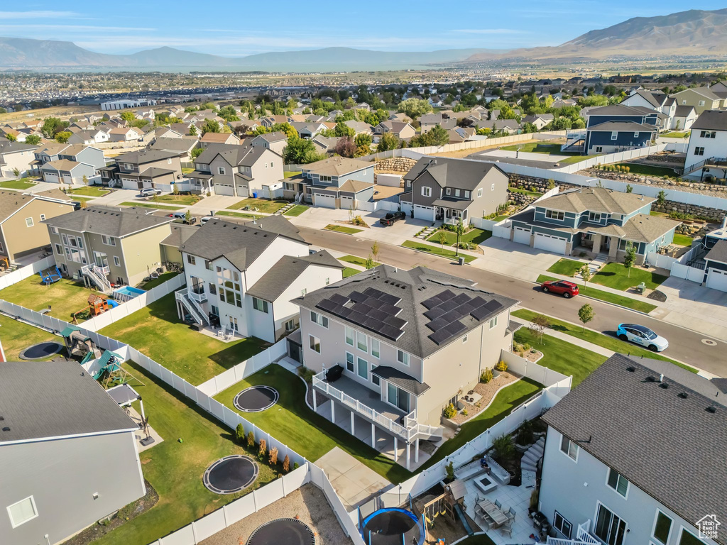 256 W THISTLE DR Saratoga Springs, UT 84045