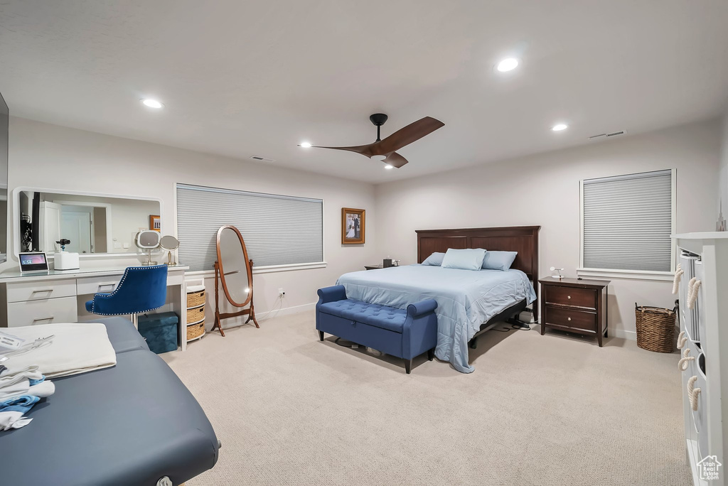 256 W THISTLE DR Saratoga Springs, UT 84045