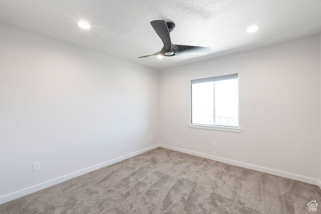 256 W THISTLE DR Saratoga Springs, UT 84045