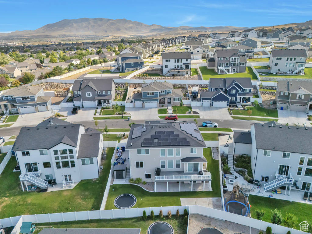 256 W THISTLE DR Saratoga Springs, UT 84045