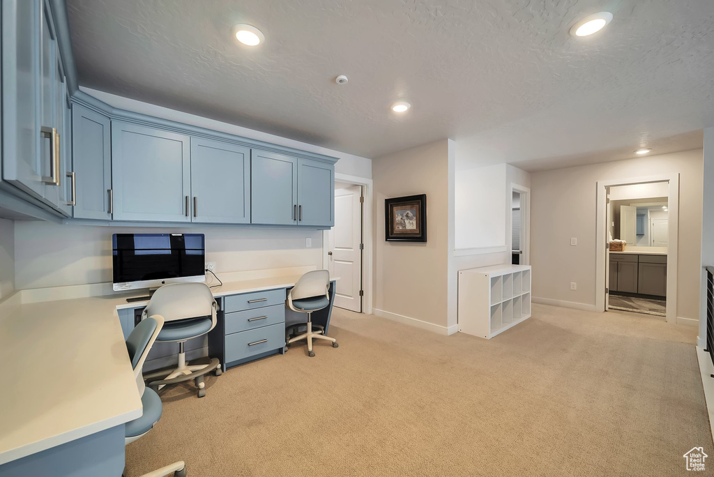 256 W THISTLE DR Saratoga Springs, UT 84045