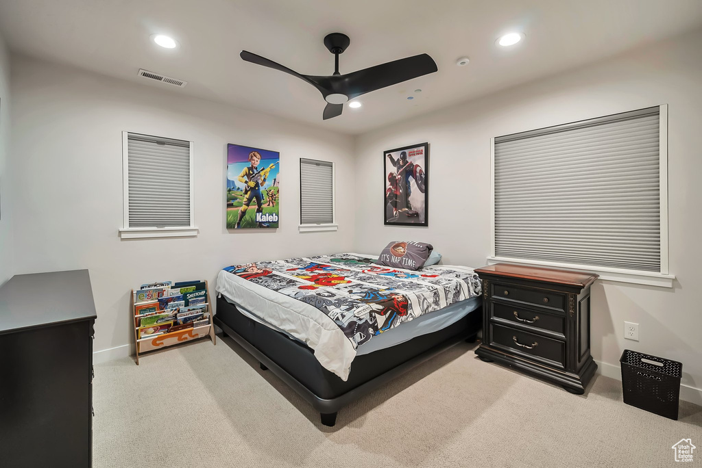256 W THISTLE DR Saratoga Springs, UT 84045