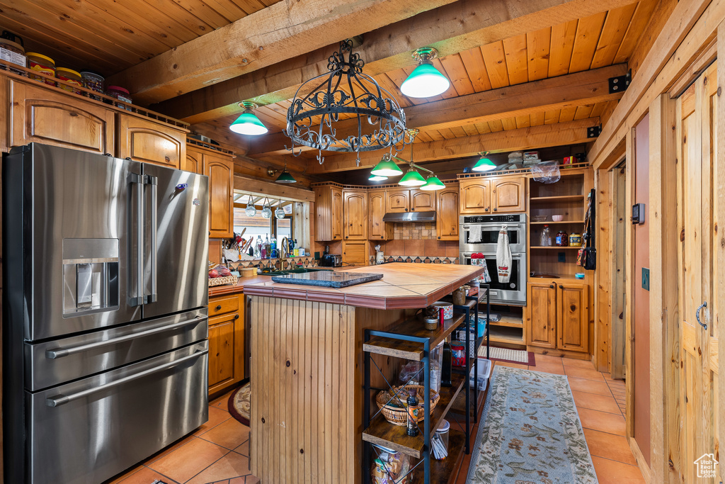Photo 2 for MLS #2096963 at 214 W Shinarump Cir