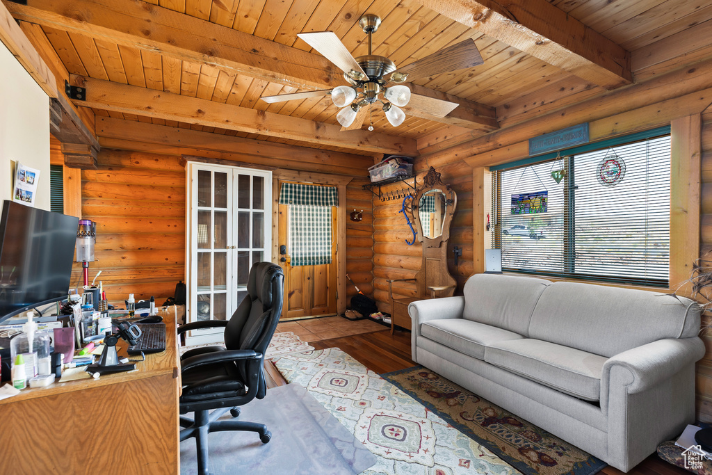 Photo 14 for MLS #2096963 at 214 W Shinarump Cir