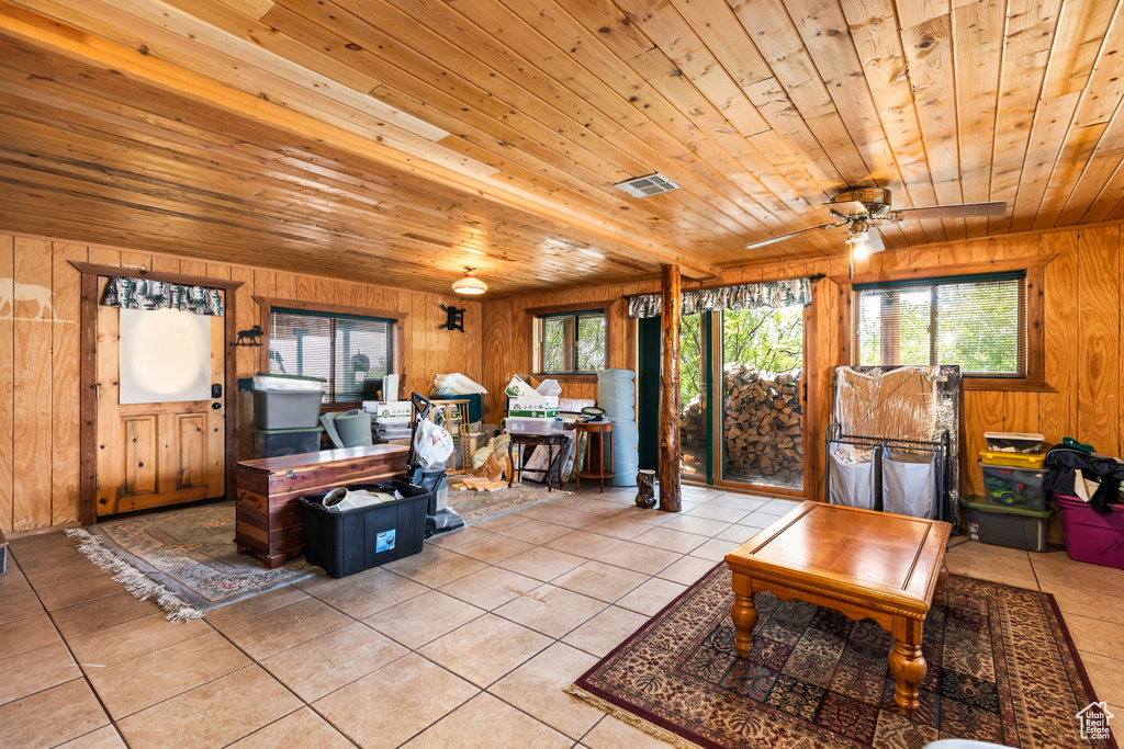 Photo 19 for MLS #2096963 at 214 W Shinarump Cir