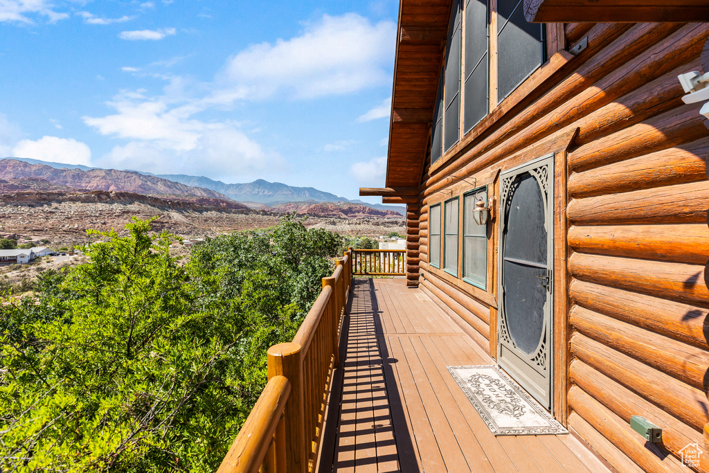 Photo 30 for MLS #2096963 at 214 W Shinarump Cir