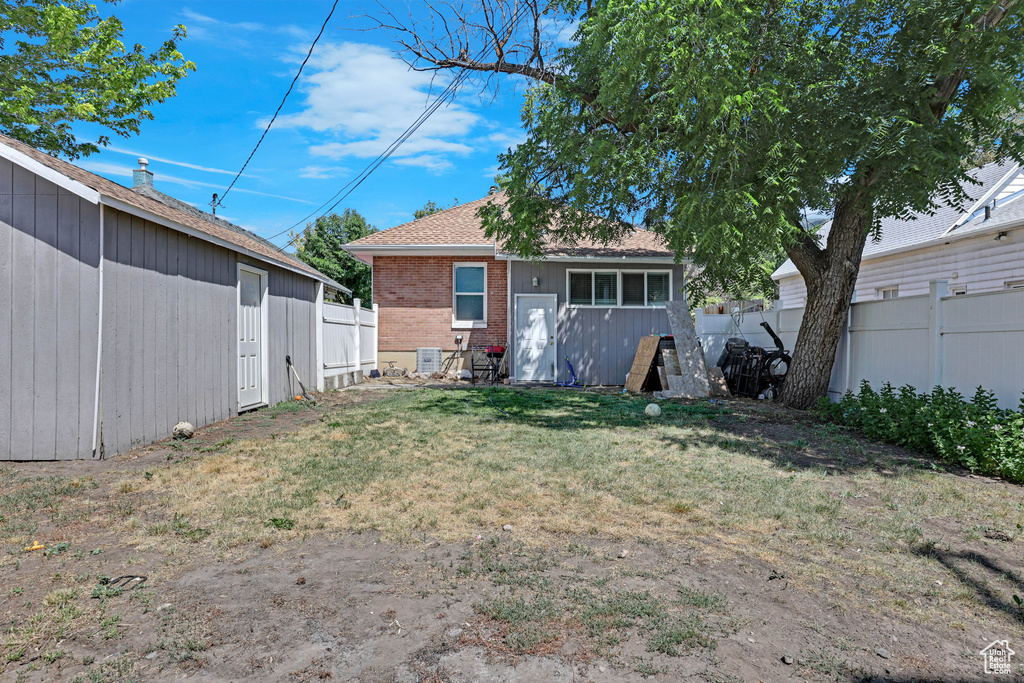 2217 MONROE BLVD Ogden, UT 84401