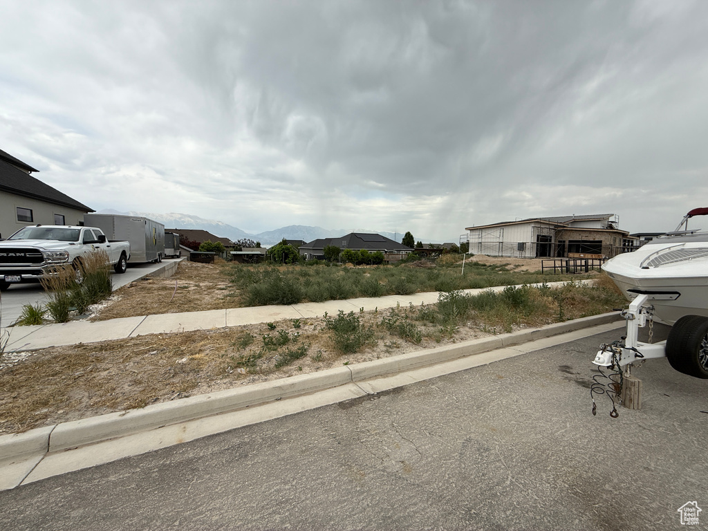 2042 S ROAN AVE Saratoga Springs, UT 84045