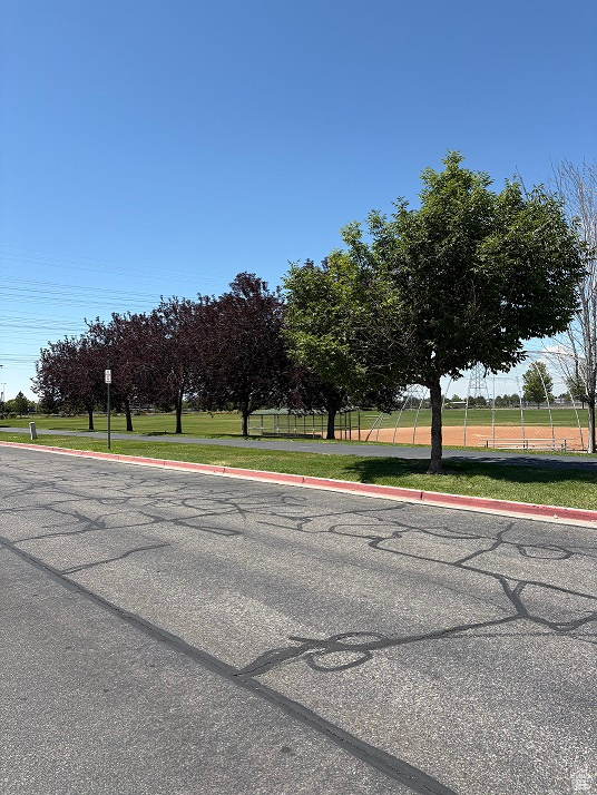 1579 W 2050 N Clinton, UT 84015