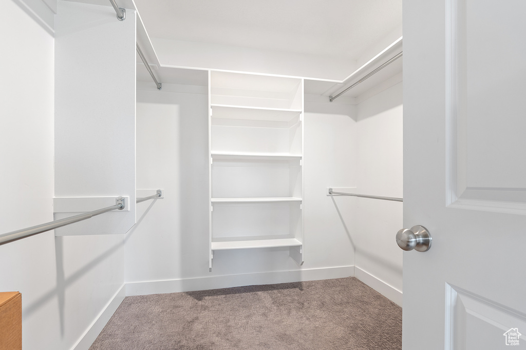 8687 N OAKMONT ALY Eagle Mountain, UT 84005