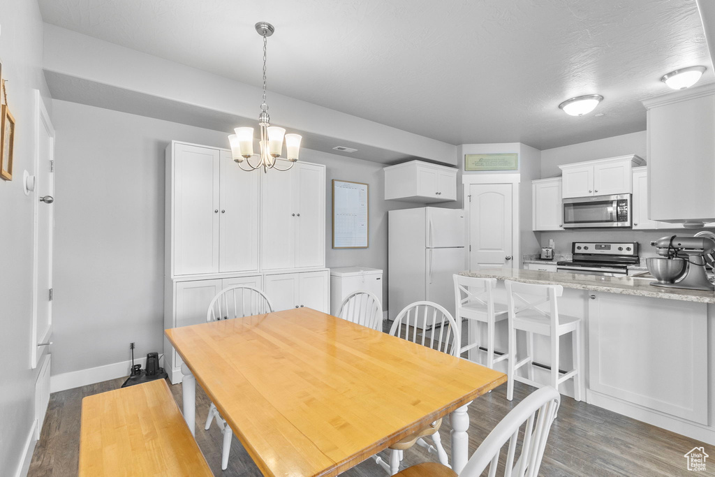 217 W RIDGE RD Saratoga Springs, UT 84045