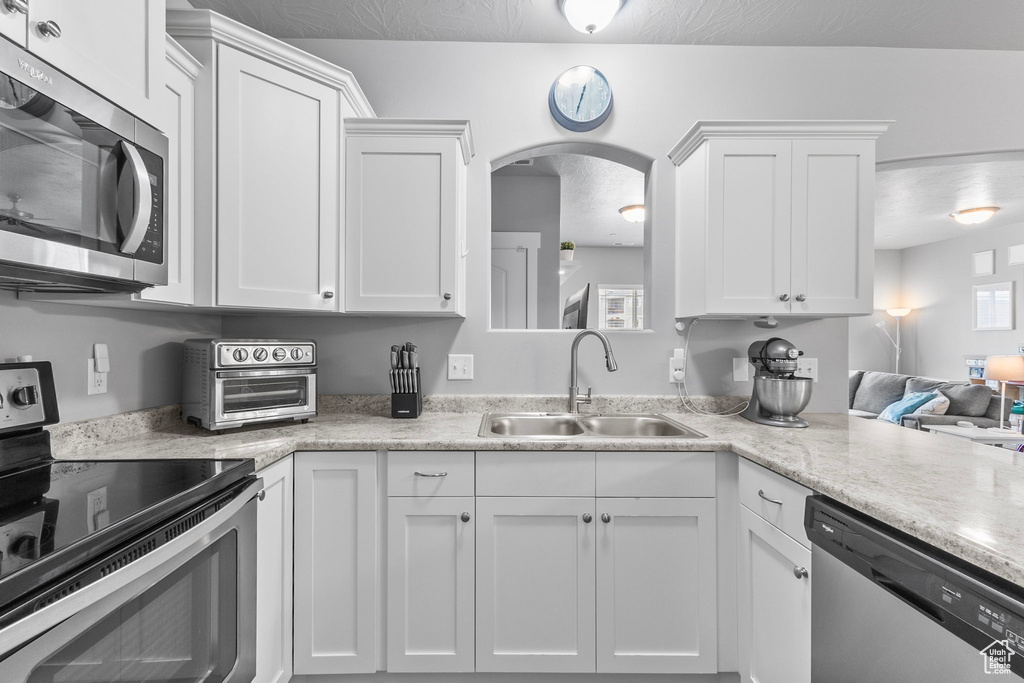 217 W RIDGE RD Saratoga Springs, UT 84045
