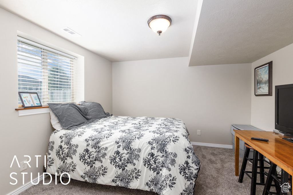2185 N 250 W Harrisville, UT 84414