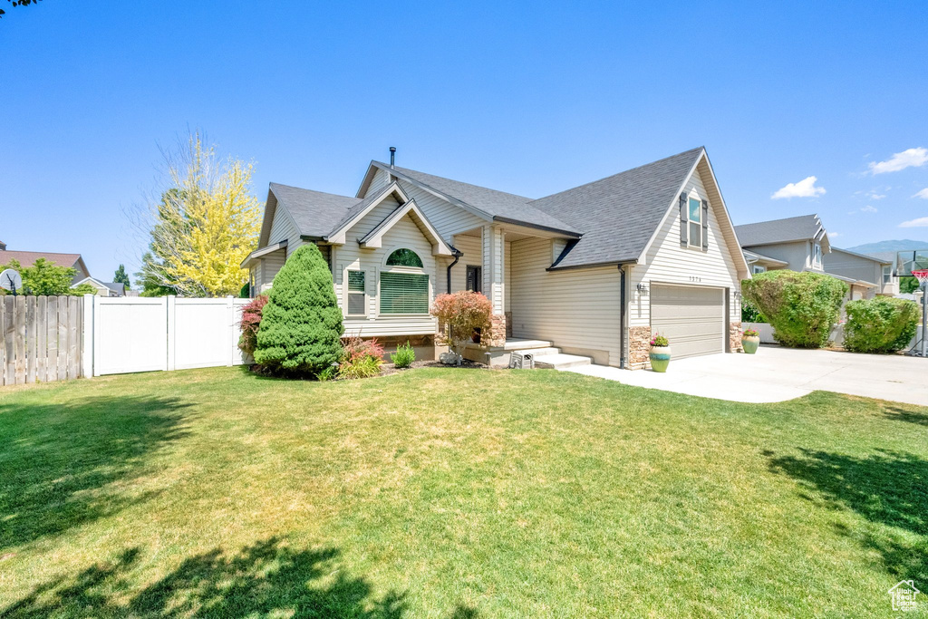 1376 W 2350 S Woods Cross, UT 84087