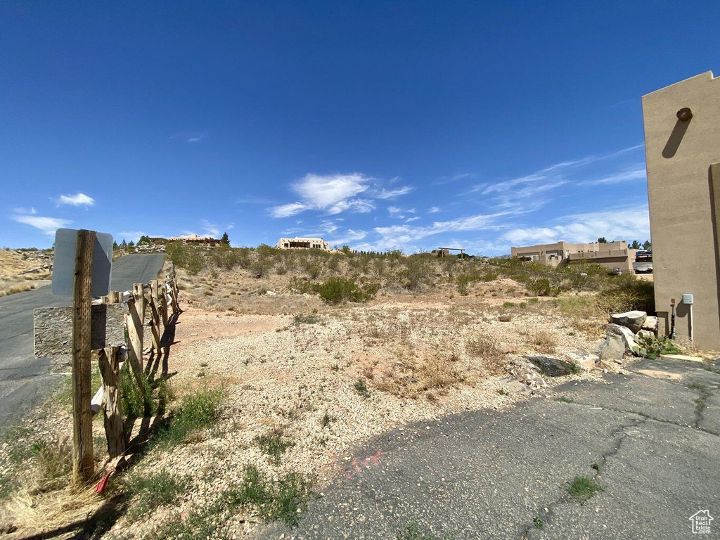 4475 S 1500 W Hurricane, UT 84737