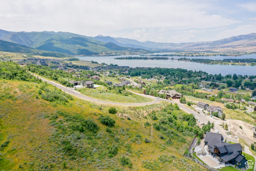 6839 E SUMMIT PEAK CIR Huntsville, UT 84317