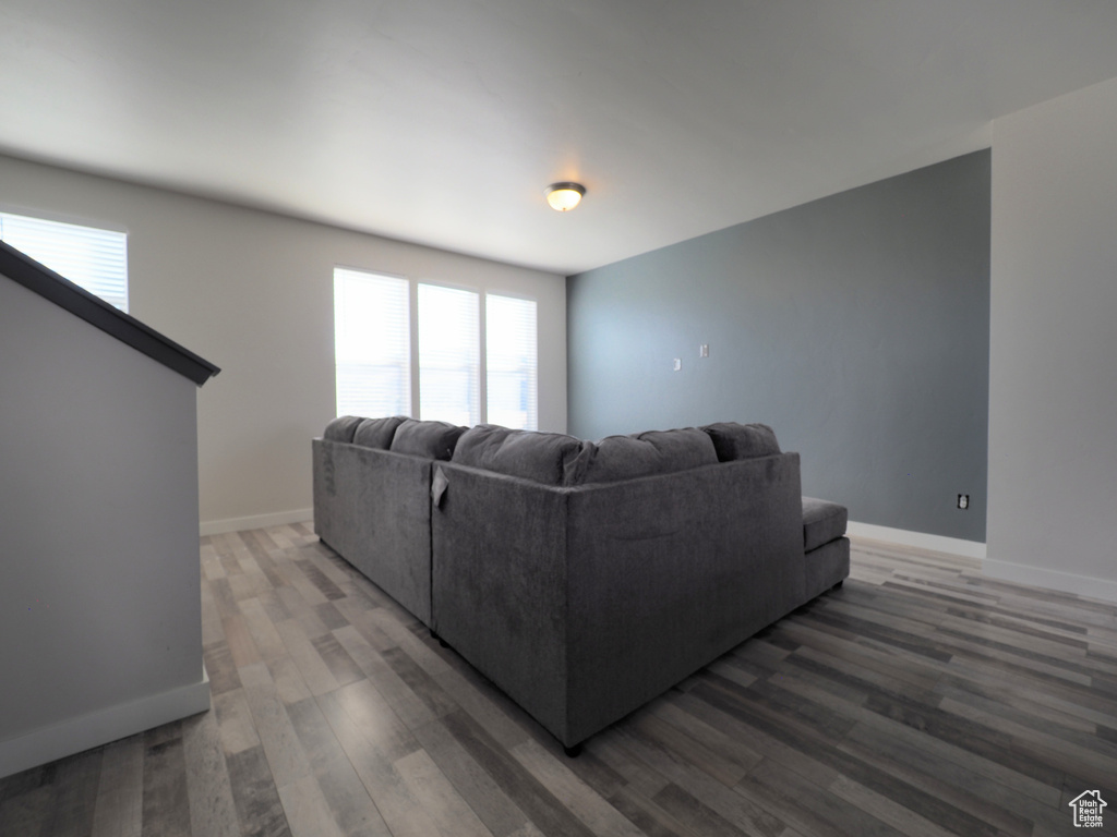 Photo 9 for MLS #2096996 at 5149 W Arley Ct