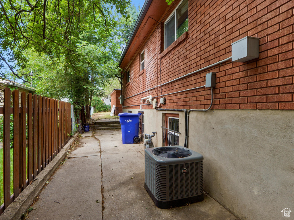 2335 FILLMORE AVE Ogden, UT 84401