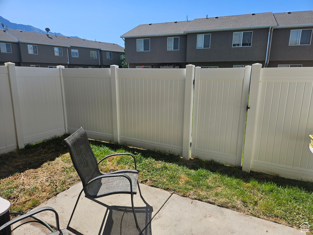 145 W 2525 LN Harrisville, UT 84414