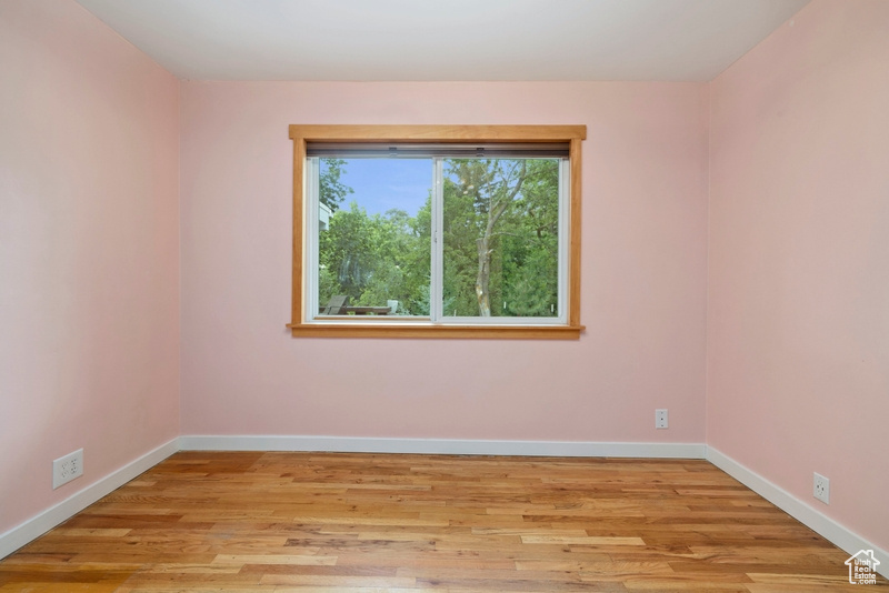 3635 E APOLLO DR Salt Lake City, UT 84124