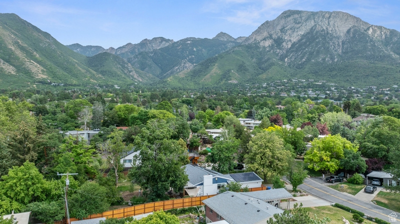 3635 E APOLLO DR Salt Lake City, UT 84124