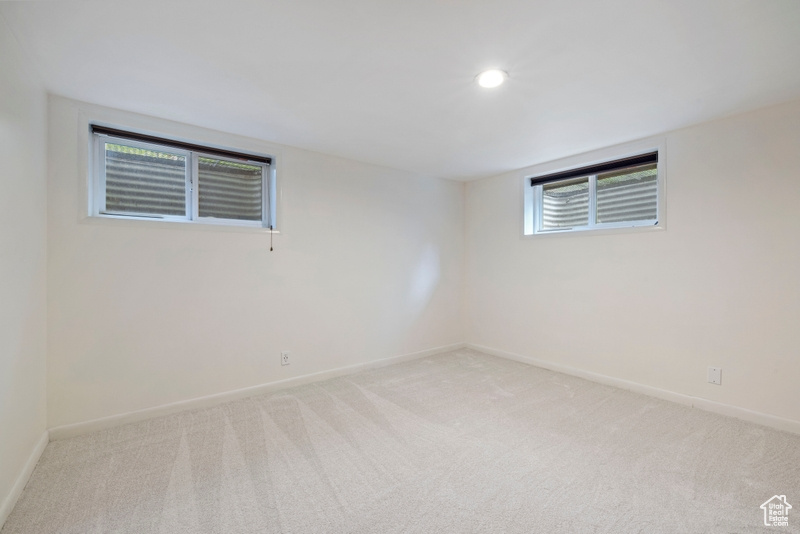 3635 E APOLLO DR Salt Lake City, UT 84124