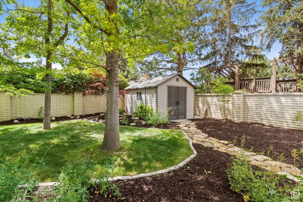 20 NORTHRIDGE WAY Sandy, UT 84092