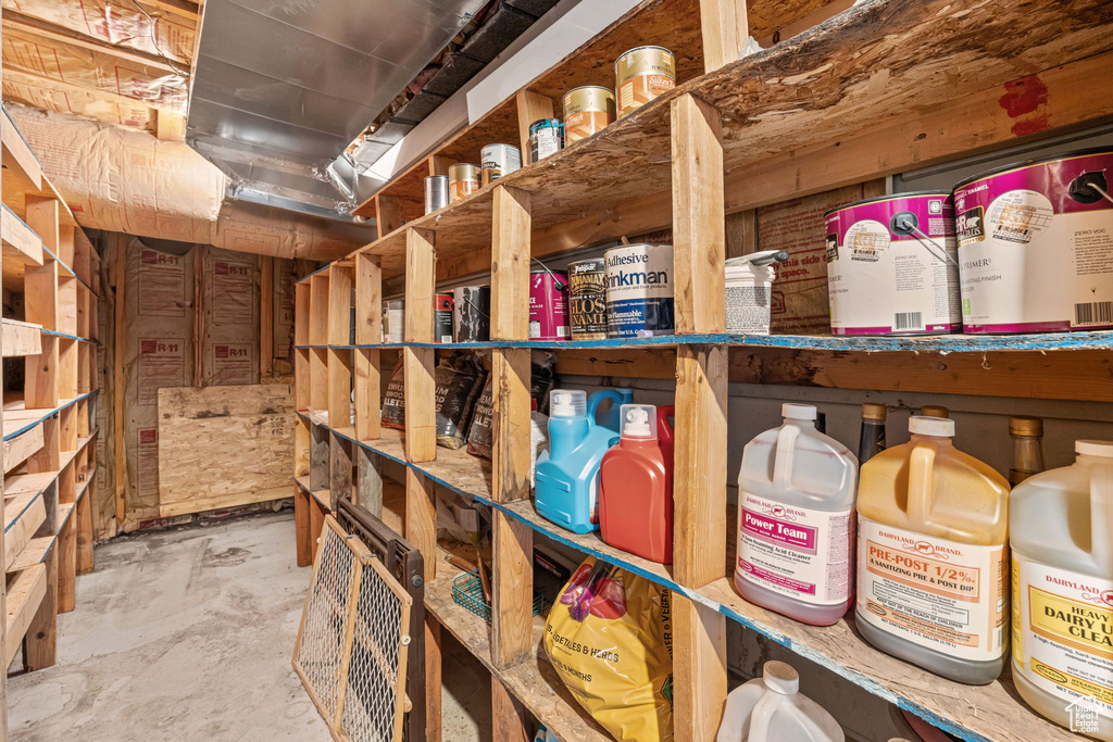 2214 S 1600 E Preston, ID 83263