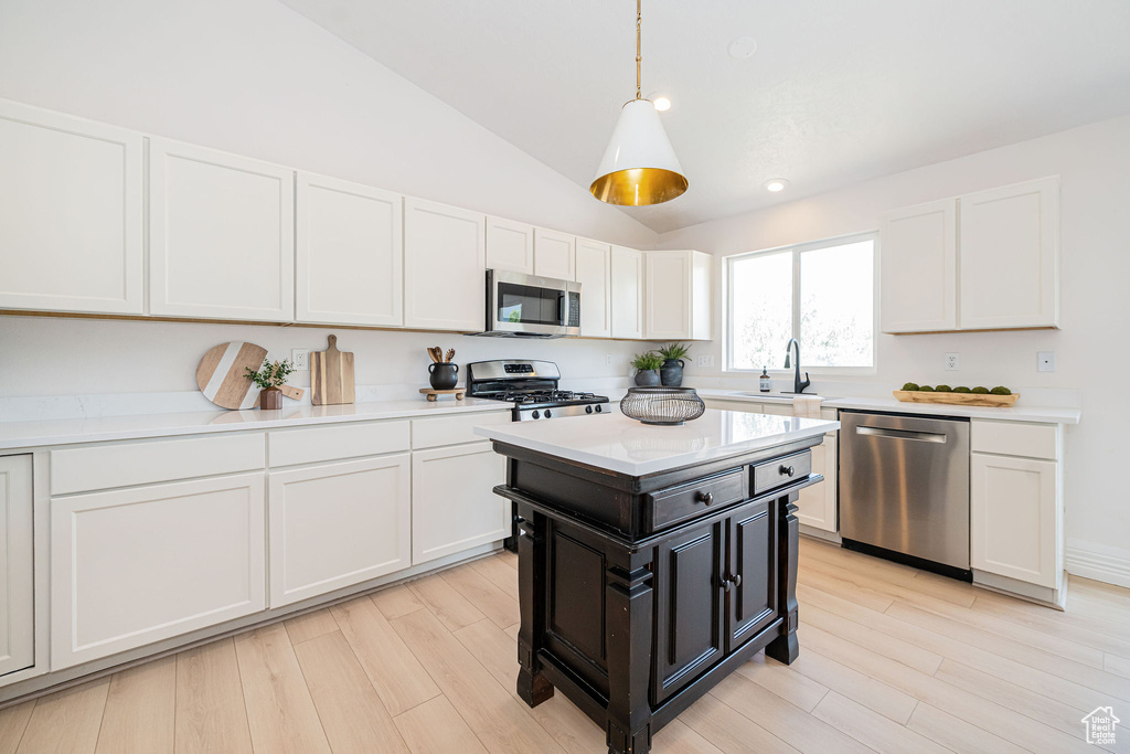 383 E MANTI DR Draper, UT 84020