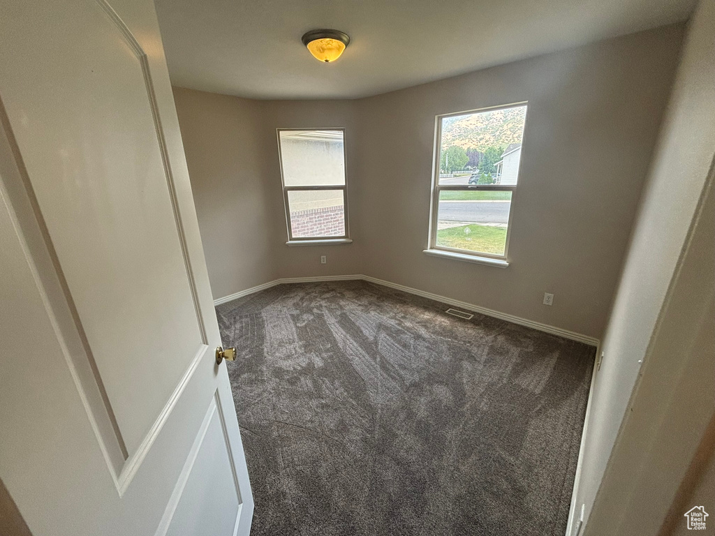 576 S 400 E Santaquin, UT 84655