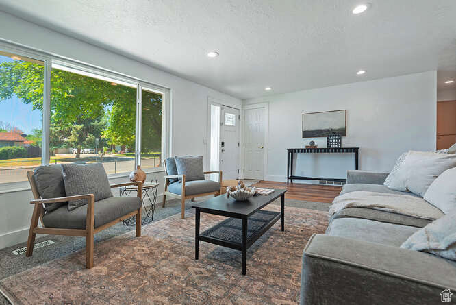 4408 W DENO DR West Valley City, UT 84120
