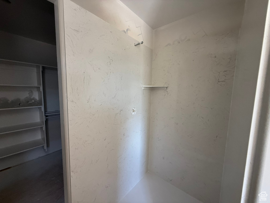 3274 N 2500 W Farr West, UT 84404