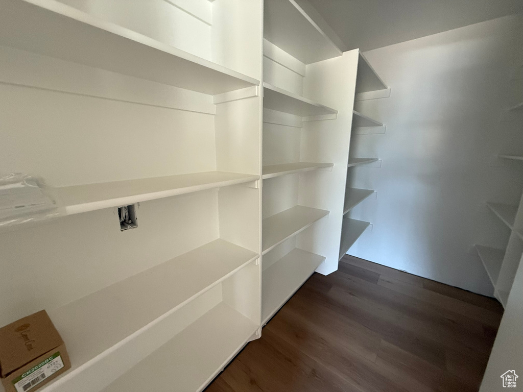 3274 N 2500 W Farr West, UT 84404