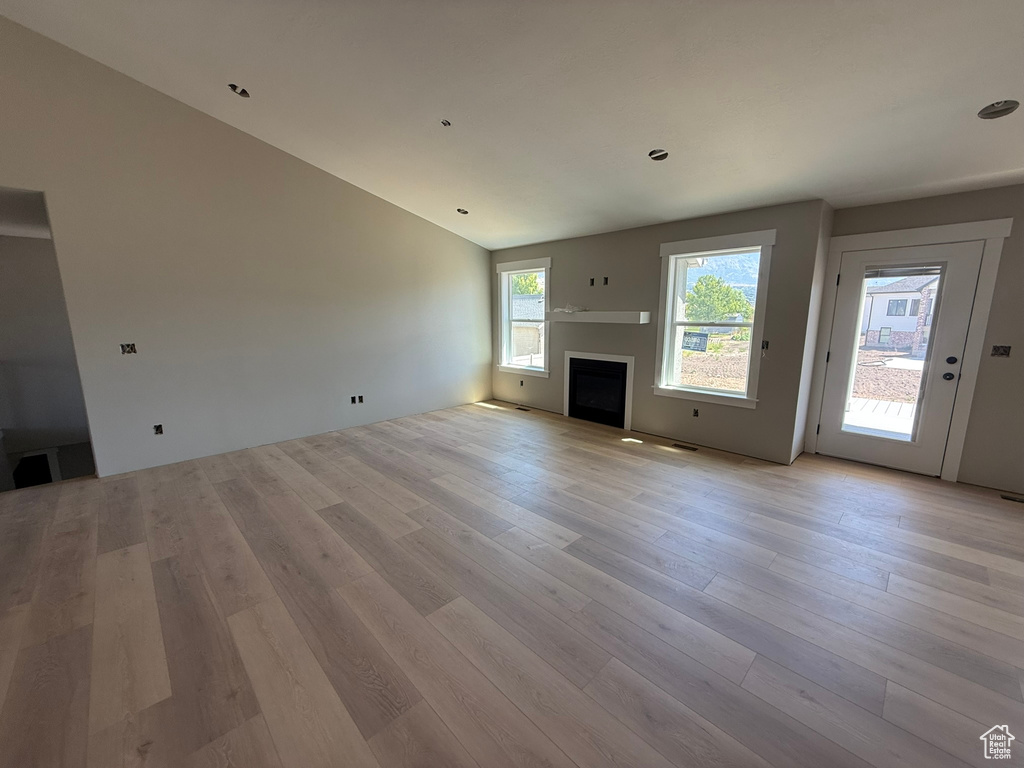 3274 N 2500 W Farr West, UT 84404